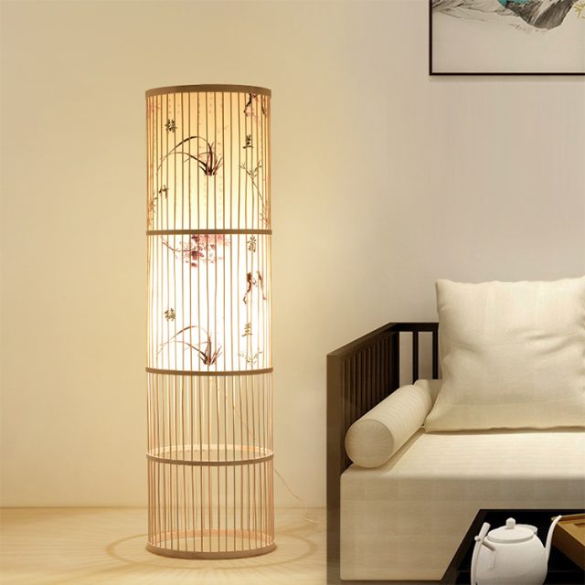 Japanese floor light with bamboo woven lamp shade