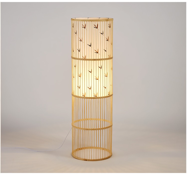 Japanese floor light with bamboo woven lamp shade