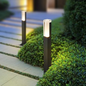 Aluminum Outdoor Lawn Light for Villa Garden and Landscape